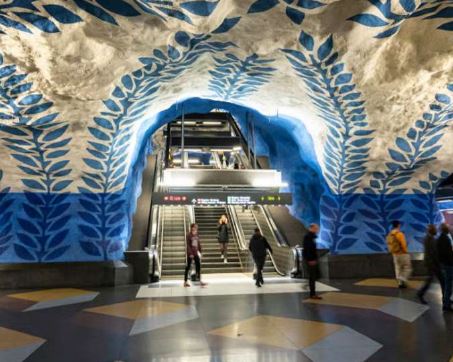 guidad tur i tunnelbanan stockholm