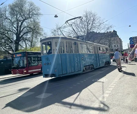 Spårvagn på väg till Djurgården