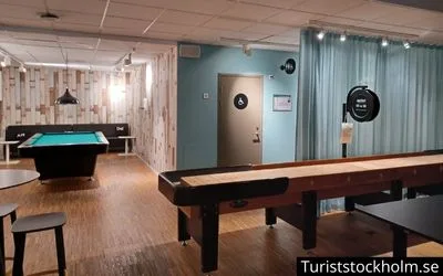 Biljard och shuffelboard på scandic